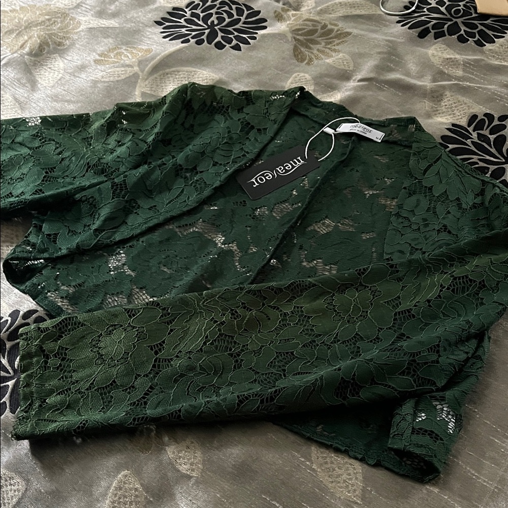 Lace dark green bolero jacket size medium